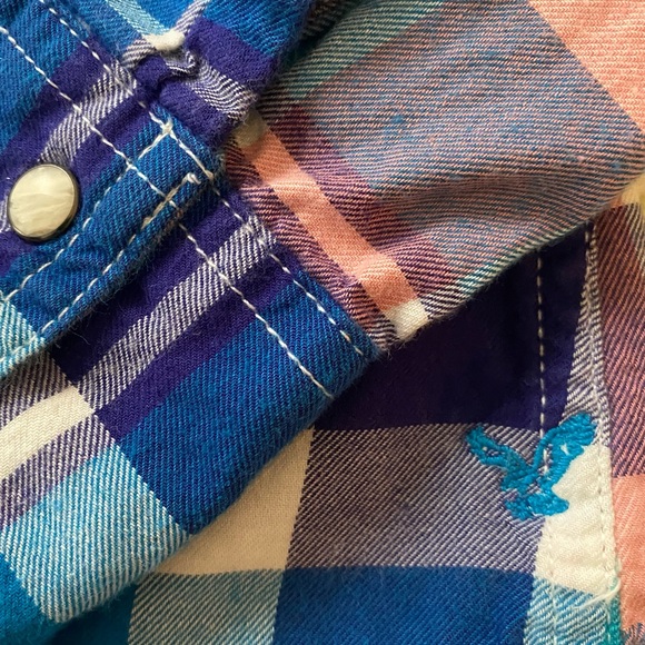 American Eagle Outfitters Women’s Shirt - Picture 4 of 7